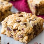 Oatmeal cookie bars