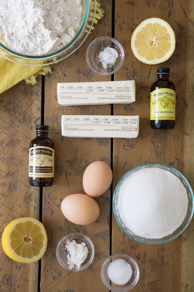 These LEMON BROWNIES are so soft and refreshing, absolutely bursting with lemon flavor! Great lemon dessert, a perfect summertime treat! #summerdessert #lemondessert #lemonbrownies #sugarspunrun Ingredients for lemon brownies